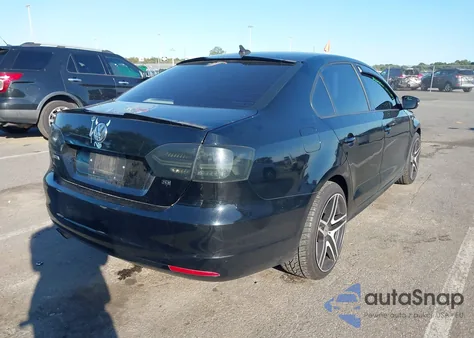 2014 Volkswagen Jetta 1.8T Se from USA, damaged, VIN 3VWB17AJ7EM415100